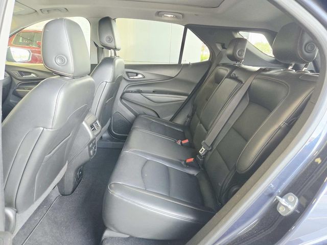 Chevrolet Equinox Vehicle Full-screen Gallery Image 10