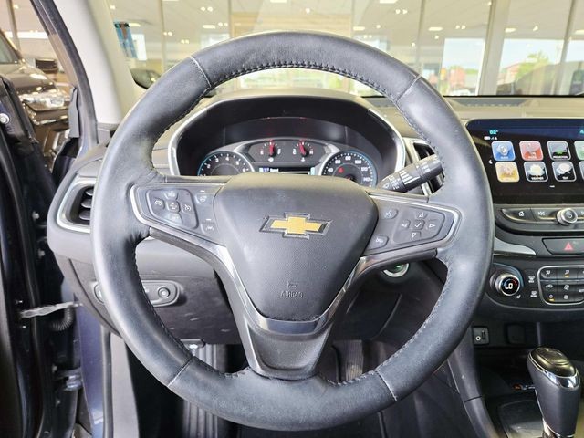 Chevrolet Equinox Vehicle Full-screen Gallery Image 15
