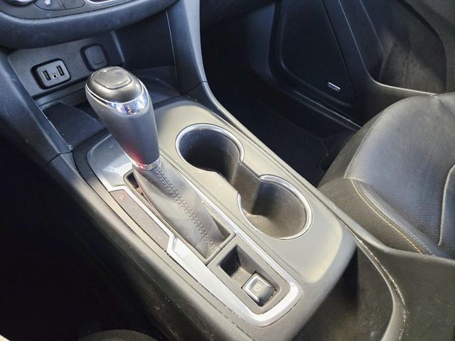 Chevrolet Equinox Vehicle Full-screen Gallery Image 26