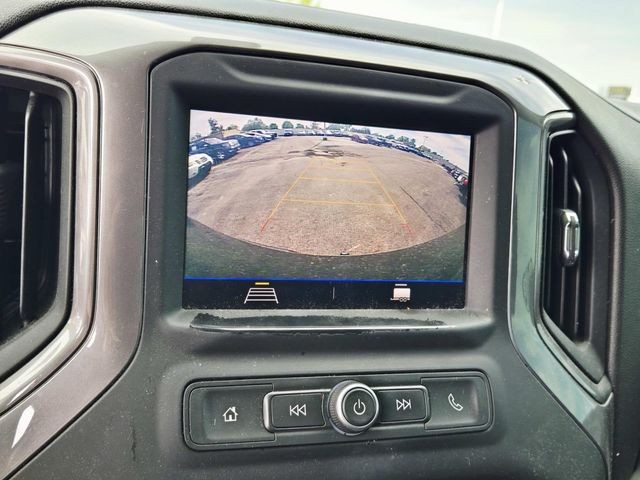 Chevrolet Silverado 1500 Vehicle Full-screen Gallery Image 09