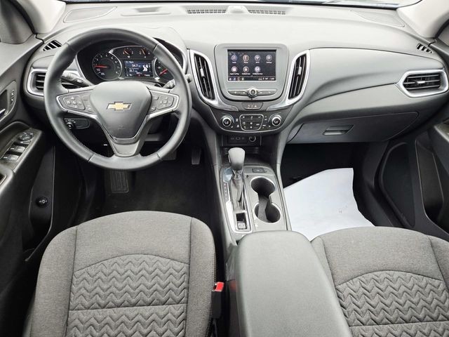 Chevrolet Equinox Vehicle Full-screen Gallery Image 06
