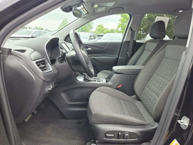 Chevrolet Equinox Vehicle Full-screen Gallery Image 08