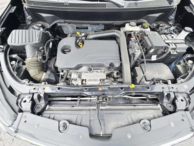 Chevrolet Equinox Vehicle Full-screen Gallery Image 14