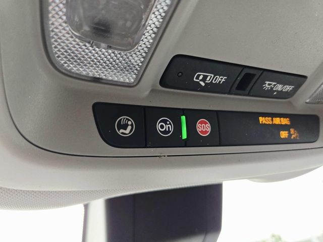 Chevrolet Equinox Vehicle Full-screen Gallery Image 28