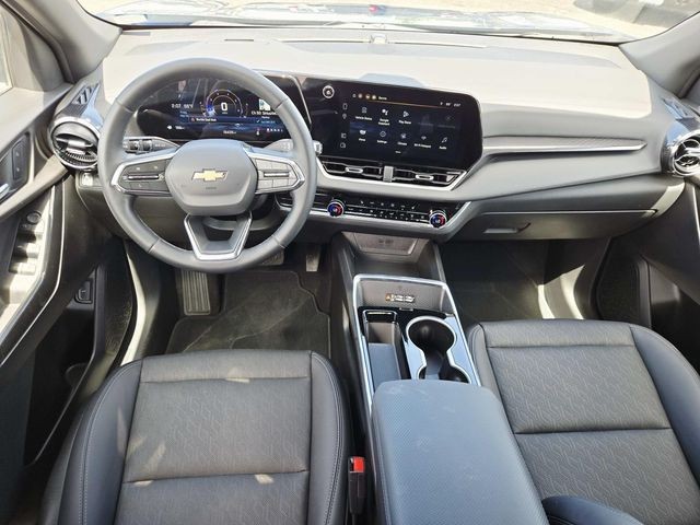Chevrolet Equinox Vehicle Full-screen Gallery Image 06