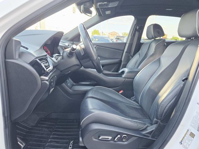 Acura RDX Vehicle Full-screen Gallery Image 09