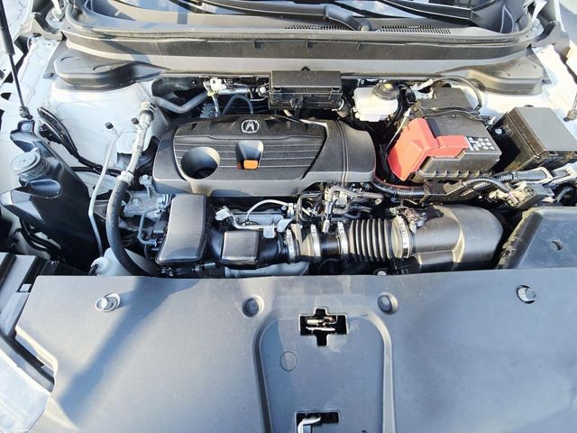 Acura RDX Vehicle Full-screen Gallery Image 16