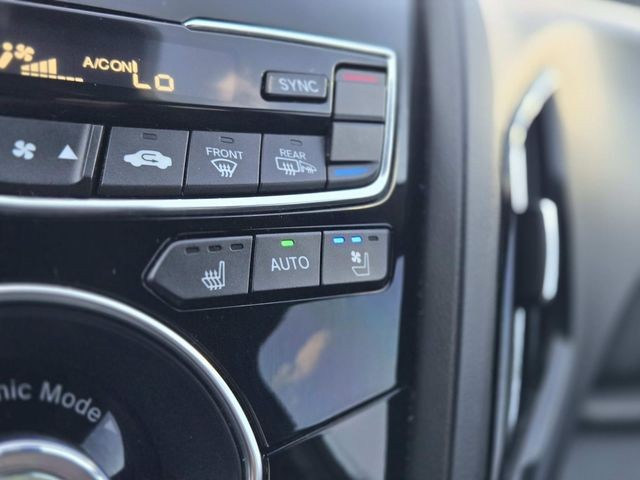 Acura RDX Vehicle Full-screen Gallery Image 28