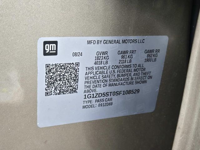 Chevrolet Malibu Vehicle Full-screen Gallery Image 29