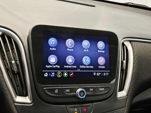 Chevrolet Malibu Vehicle Full-screen Gallery Image 21