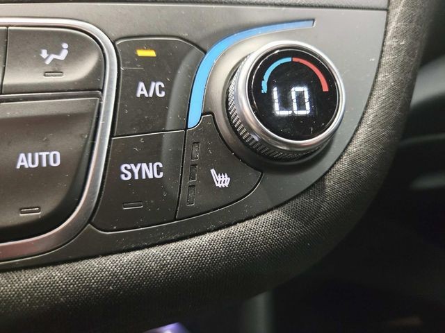 Chevrolet Malibu Vehicle Full-screen Gallery Image 25