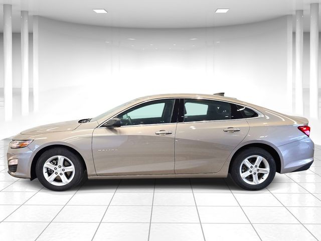 Chevrolet Malibu Vehicle Full-screen Gallery Image 02