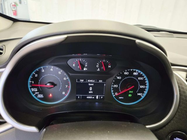 Chevrolet Malibu Vehicle Full-screen Gallery Image 18
