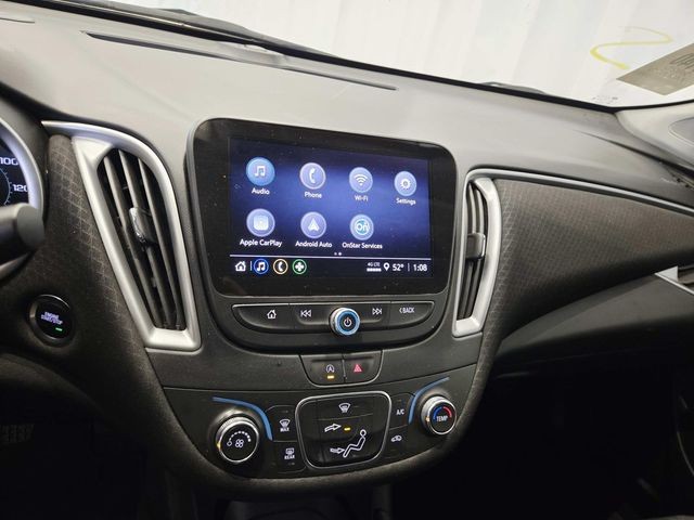 Chevrolet Malibu Vehicle Full-screen Gallery Image 20