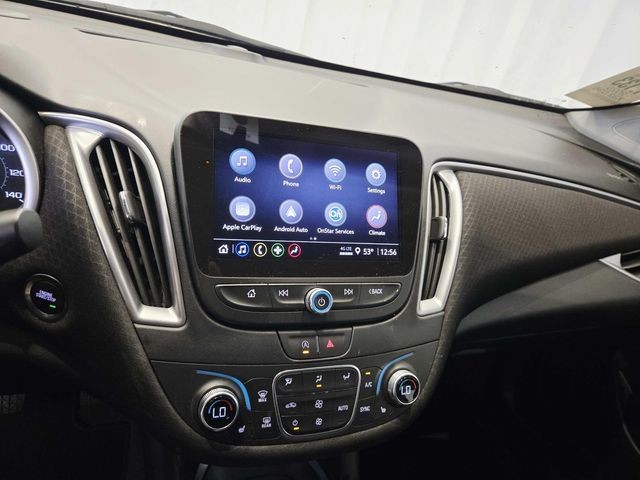 Chevrolet Malibu Vehicle Full-screen Gallery Image 20