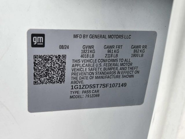 Chevrolet Malibu Vehicle Full-screen Gallery Image 31