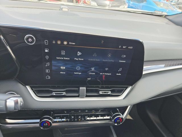 Chevrolet Equinox Vehicle Full-screen Gallery Image 20