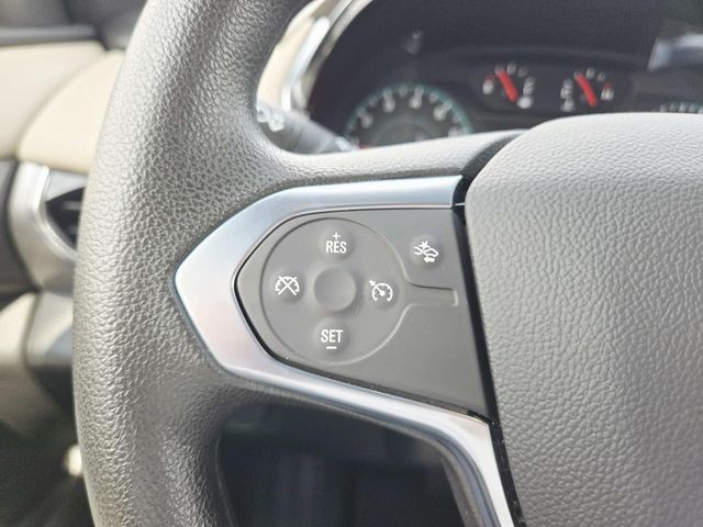 Chevrolet Traverse Limited Vehicle Full-screen Gallery Image 18