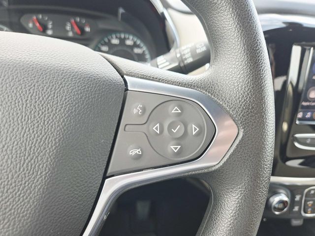 Chevrolet Traverse Limited Vehicle Full-screen Gallery Image 19