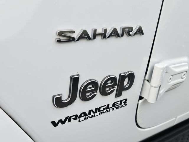 Jeep Wrangler Unlimited Vehicle Full-screen Gallery Image 18