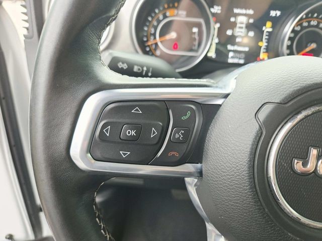 Jeep Wrangler Unlimited Vehicle Full-screen Gallery Image 20