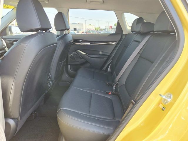 Kia Seltos Vehicle Full-screen Gallery Image 10