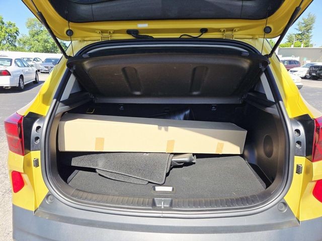 Kia Seltos Vehicle Full-screen Gallery Image 11