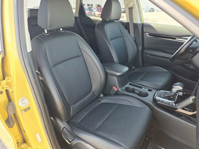 Kia Seltos Vehicle Full-screen Gallery Image 13