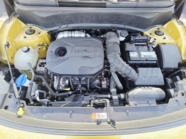 Kia Seltos Vehicle Full-screen Gallery Image 15