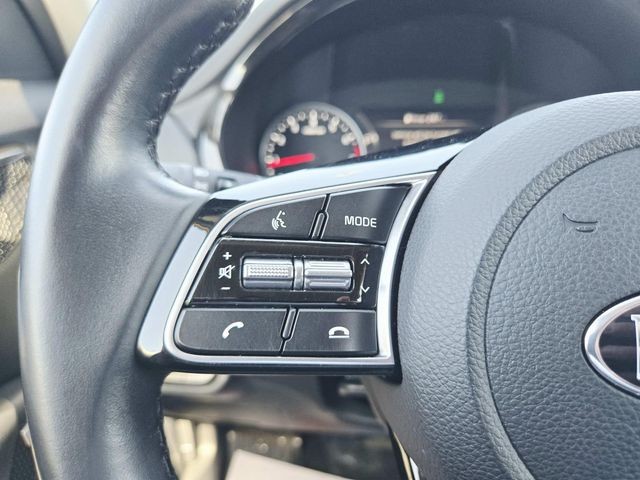 Kia Seltos Vehicle Full-screen Gallery Image 18