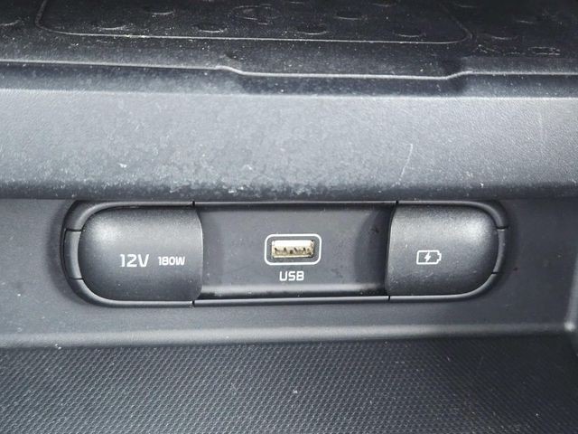 Kia Seltos Vehicle Full-screen Gallery Image 27