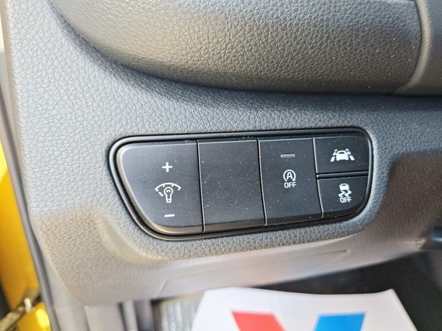 Kia Seltos Vehicle Full-screen Gallery Image 31