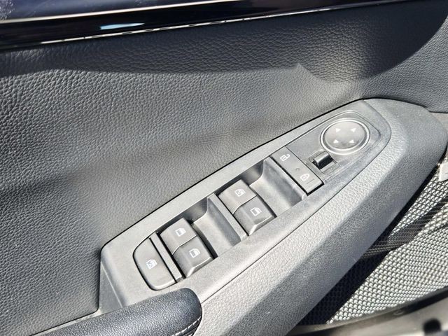 Kia Seltos Vehicle Full-screen Gallery Image 33