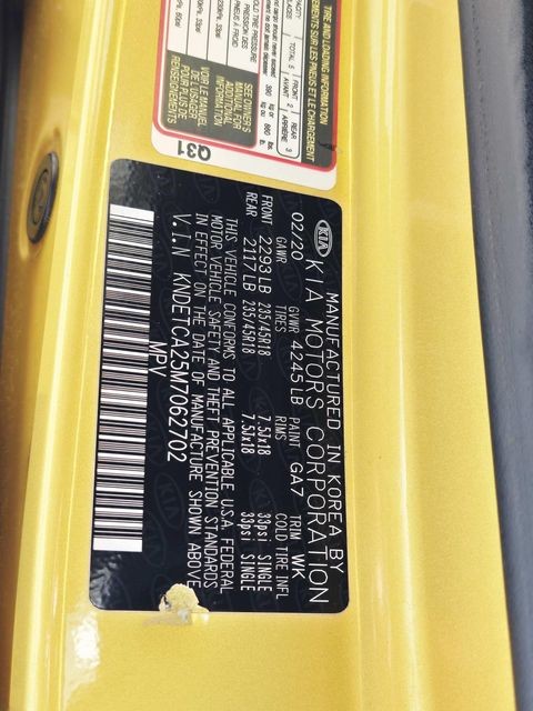 Kia Seltos Vehicle Full-screen Gallery Image 36