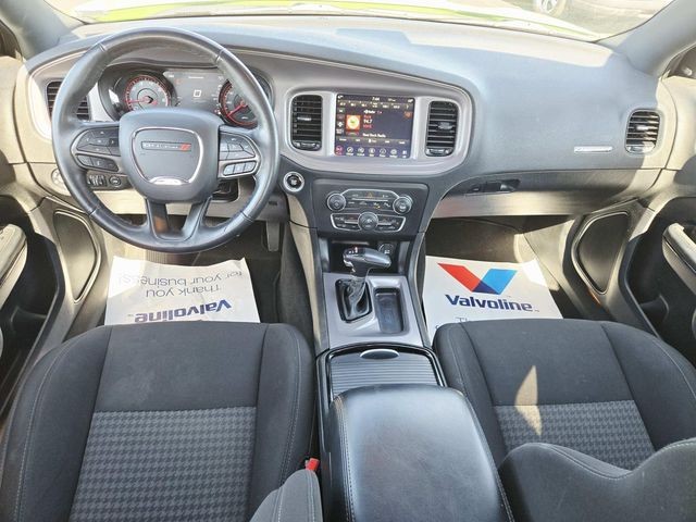 Dodge Charger Vehicle Full-screen Gallery Image 06