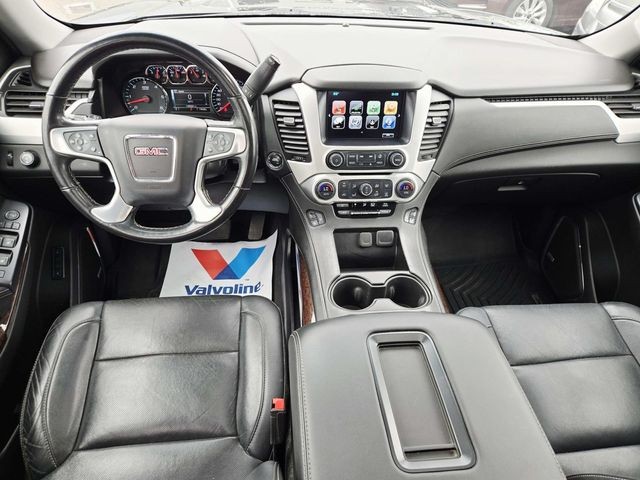 GMC Yukon Vehicle Full-screen Gallery Image 07
