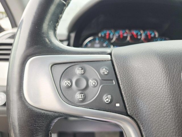 GMC Yukon Vehicle Full-screen Gallery Image 19