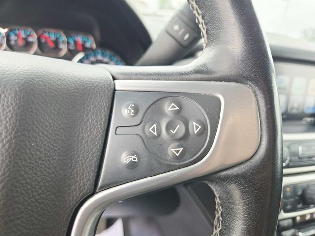 GMC Yukon Vehicle Full-screen Gallery Image 20