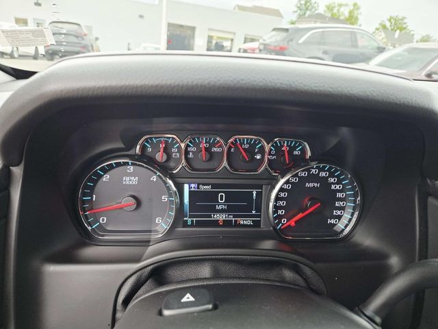 GMC Yukon Vehicle Full-screen Gallery Image 21
