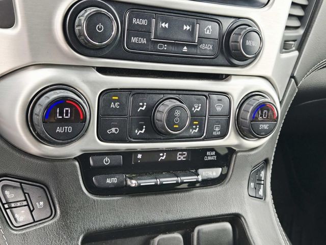 GMC Yukon Vehicle Full-screen Gallery Image 27