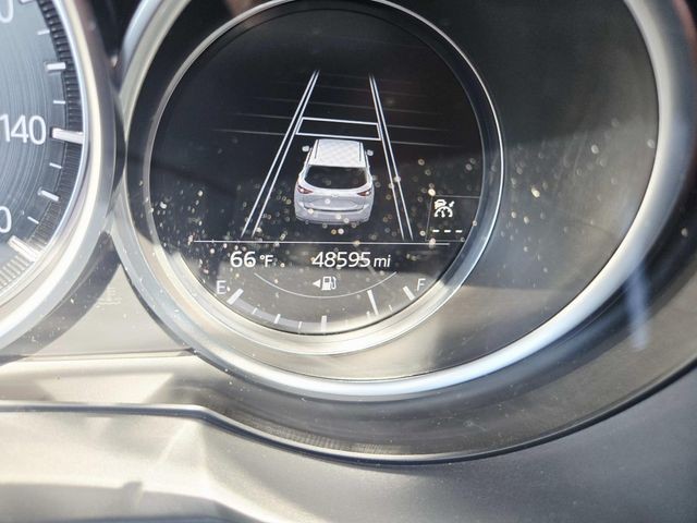 Mazda CX-5 Vehicle Full-screen Gallery Image 19