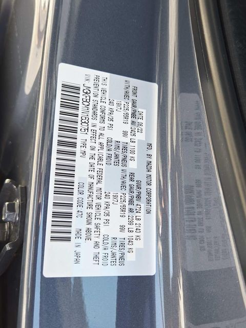 Mazda CX-5 Vehicle Full-screen Gallery Image 35