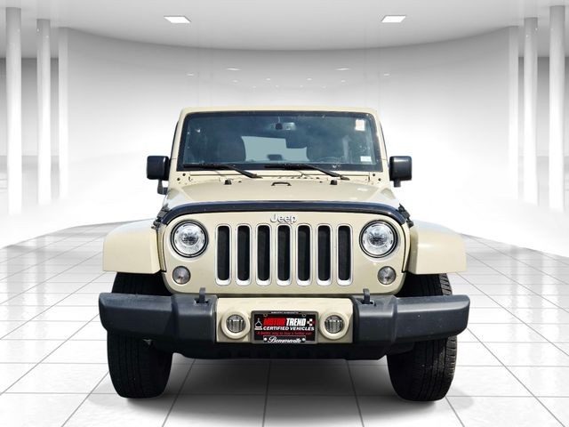 Jeep Wrangler Unlimited Vehicle Full-screen Gallery Image 05