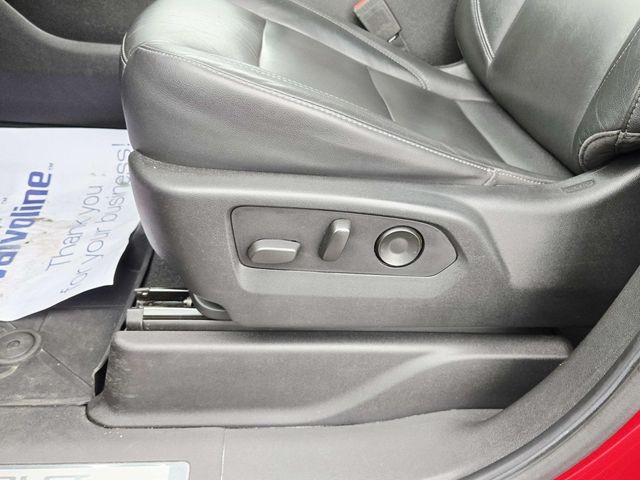 Chevrolet Tahoe Vehicle Full-screen Gallery Image 36