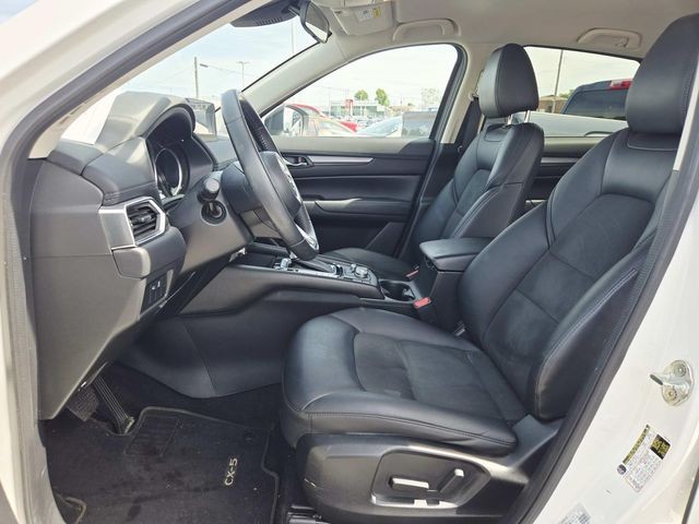 Mazda CX-5 Vehicle Full-screen Gallery Image 08