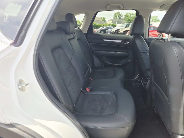 Mazda CX-5 Vehicle Full-screen Gallery Image 11