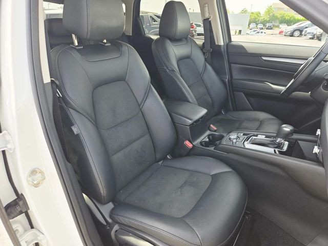 Mazda CX-5 Vehicle Full-screen Gallery Image 12