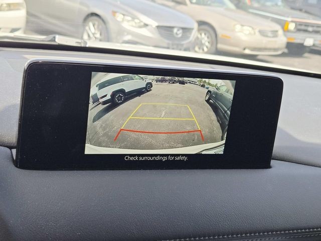 Mazda CX-5 Vehicle Full-screen Gallery Image 21