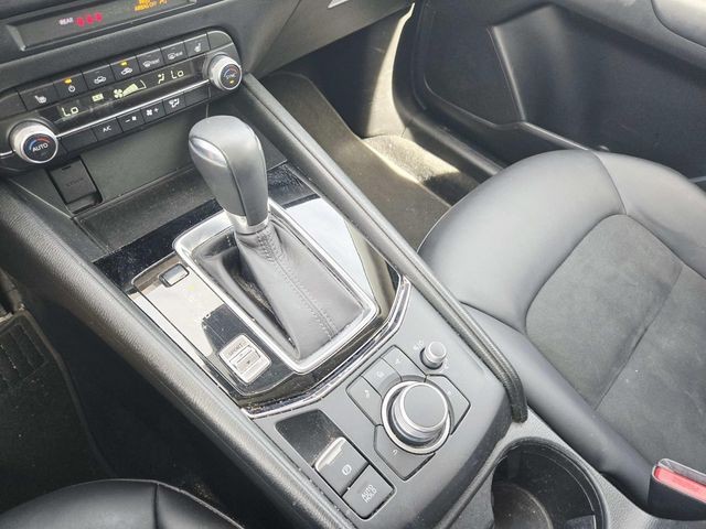 Mazda CX-5 Vehicle Full-screen Gallery Image 25