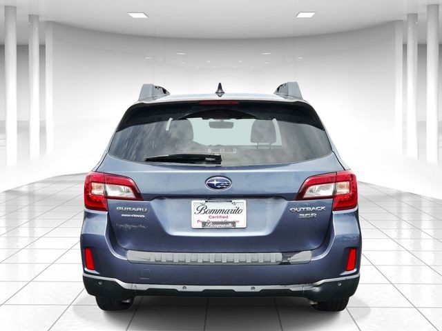 Subaru Outback Vehicle Full-screen Gallery Image 04